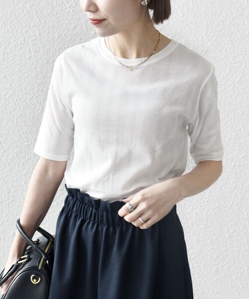 SHIPS any（シップス エニィ）の「SHIPS any:〈洗濯機可能〉シアー リブ ハーフ スリーブ クルーネック TEE（Tシャツ/カットソー・レディース・ホワイト/チャコールグレー/キャメル・ONE SIZE）」の6枚目の写真