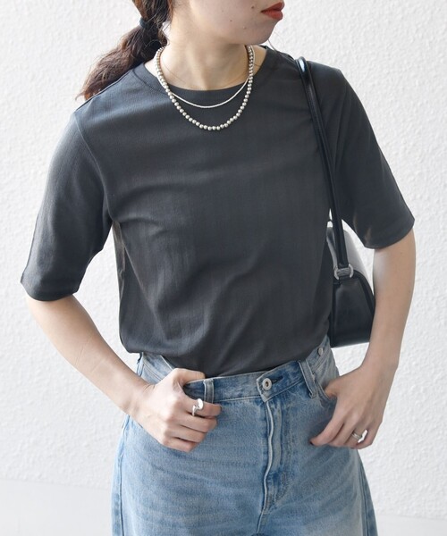 SHIPS any（シップス エニィ）の「SHIPS any:〈洗濯機可能〉シアー リブ ハーフ スリーブ クルーネック TEE（Tシャツ/カットソー・レディース・ホワイト/チャコールグレー/キャメル・ONE SIZE）」の11枚目の写真