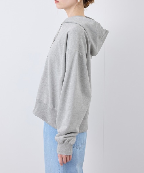 ROPE' PICNIC（ロペピクニック）の「アソートロゴ刺繍裏毛フーディー（パーカー・レディース・グレー系その他/オフホワイト/ネイビー/ピンク・38）」の19枚目の写真