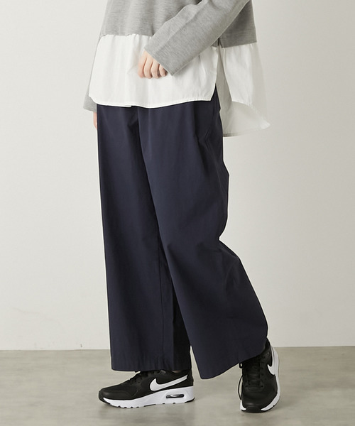 MELROSE claire（メルローズ クレール）の「【コットンウェザータックギャザーパンツ】（その他パンツ・レディース・ベージュ/オフホワイト/ダークネイビー・2/3）」の19枚目の写真