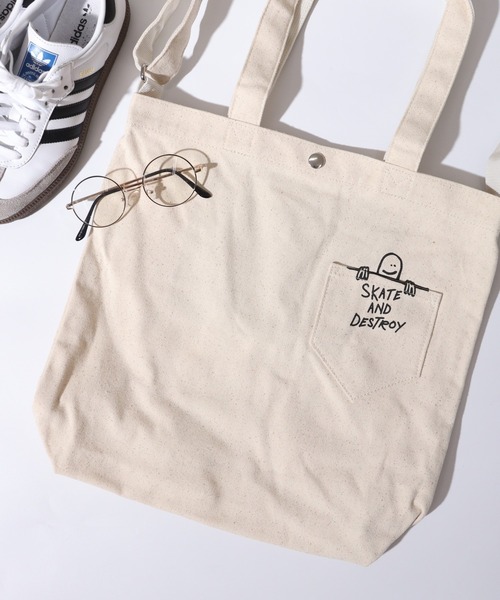 THRASHER（スラッシャー）の「THRASHER キャンバス2WAYトートバッグ（トートバッグ・メンズ・ホワイト系その他/ブラック系その他2/ホワイト系その他2/ブラック系その他・FREE）」の2枚目の写真