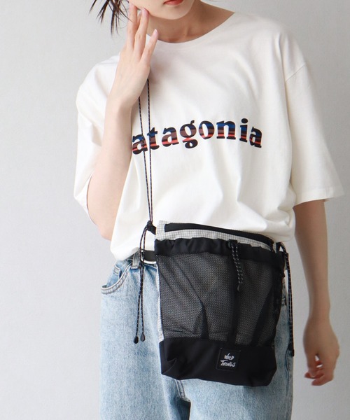 【新品未開封】 STUTS Eutopia限定サコッシュ付セット サコッシュ & ステッカーセット / ブラック | TOoKA BASE