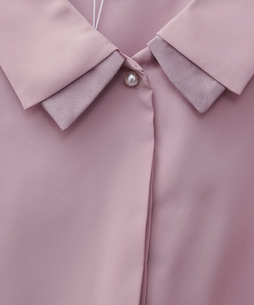 natural couture（ナチュラルクチュール）の「【WEB限定】osono配色重ね衿三角カフスブラウス（シャツ/ブラウス・レディース・サックスブルー/オフホワイト/ミント/ピンク/ネイビー/ドット・FREE）」の8枚目の写真