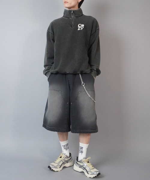 SPINNS（スピンズ）の「ハーフジップワンポイントロゴスウェット/クローバー（スウェット・メンズ・杢グレー/ブラック系その他/ブラック・ONESIZE）」の21枚目の写真