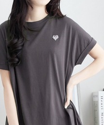 大人の華やかプリントチュニックTシャツ