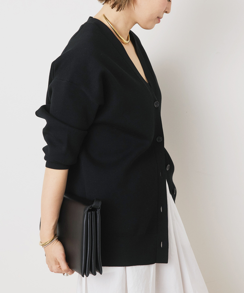 Deuxieme Classe(ドゥーズィエムクラス)の「*Sofia Vネック カーディガン(ニット/セーター・レディース・ブラック/ホワイト・FREE)」の12枚目の写真