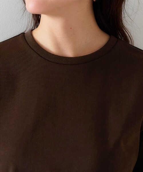 UNTITLED（アンタイトル）の「【ベーシック/インナーにも/手洗い可】クルーネックプルオーバー（Tシャツ/カットソー・レディース・ホワイト/ブラック/ブラウン系その他・00/02/04/44/48）」の11枚目の写真