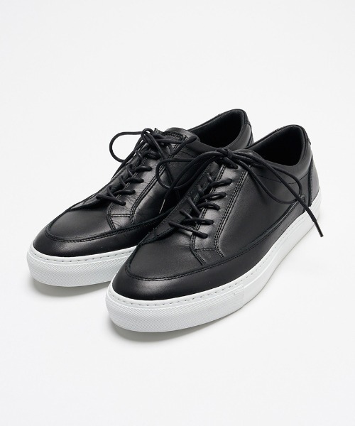 wjk(ダヴルジェイケイ)の「mko12781-low cut leather sneaker レザースニーカー(スニーカー・メンズ・ホワイト/ブラック×ホワイト/ブラック・43/42/41)」の3枚目の写真