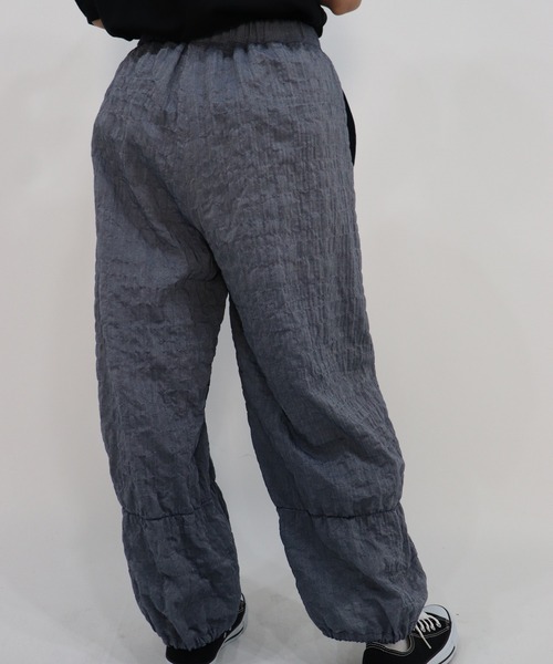 haupia（ハウピア）の「草原の風をまとうパンツ【パンツ】（その他パンツ・レディース・ブラック/ネイビー/ストライプ・MEDIUM）」の13枚目の写真