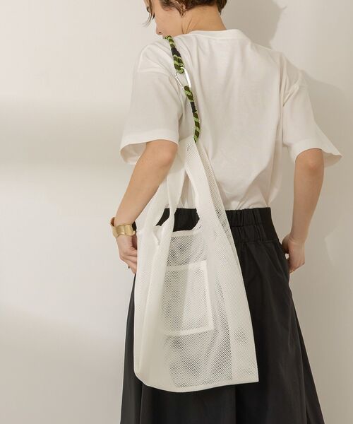 AMERICAN HOLIC（アメリカンホリック）の「ロープ付メッシュトートバッグ（トートバッグ・レディース・ブラック/サックスブルー/ピンク/ラベンダー/アイボリー・FREE）」の2枚目の写真