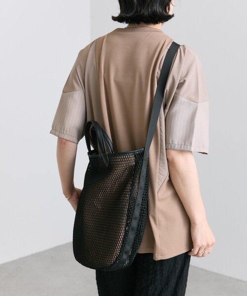 ear PAPILLONNER（イアパピヨネ）の「ショルダー切替Tシャツ【SUM1 STYLE（スミ スタイル)】（Tシャツ/カットソー・レディース・ブラック/モカ・FREE）」の8枚目の写真