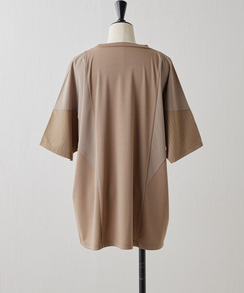 ear PAPILLONNER（イアパピヨネ）の「ショルダー切替Tシャツ【SUM1 STYLE（スミ スタイル)】（Tシャツ/カットソー・レディース・ブラック/モカ・FREE）」の11枚目の写真