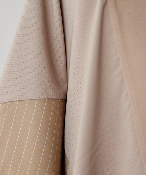 ear PAPILLONNER（イアパピヨネ）の「ショルダー切替Tシャツ【SUM1 STYLE（スミ スタイル)】（Tシャツ/カットソー・レディース・ブラック/モカ・FREE）」の14枚目の写真