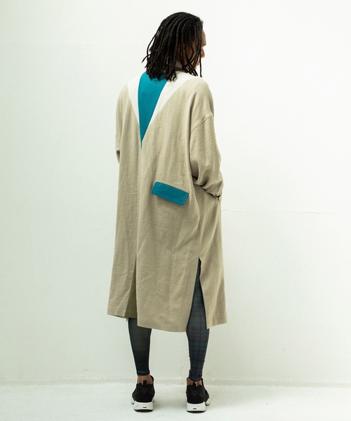 STOF（ストフ）の「COLOR MIX LINEN WOOL COAT（ステンカラーコート・メンズ・ブラック/グレイッシュベージュ・S/M）」の4枚目の写真