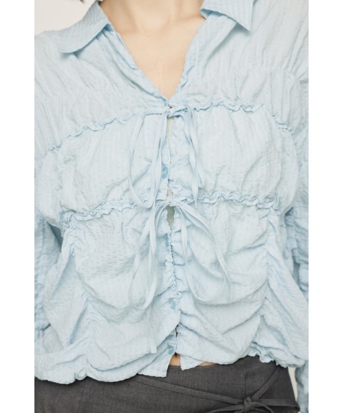 SLY（スライ）の「SHIRRING SKIPPER RIBBON SH シャーリング スキッパー リボン シャツ 春服（シャツ/ブラウス・レディース・マルチ/オフホワイト/ライトブルー/ブラック・FREE）」の11枚目の写真