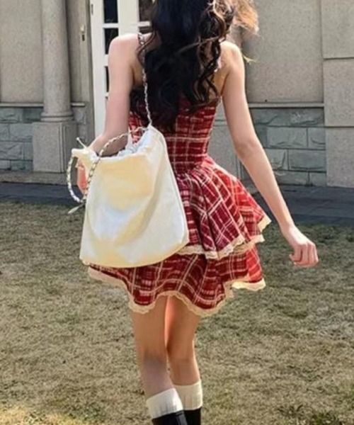 SPIGA（スピーガ）の「格子柄レーストリミングフレアミニOP（ワンピース・レディース・レッド・SMALL/MEDIUM/LARGE/X-LARGE）」の6枚目の写真