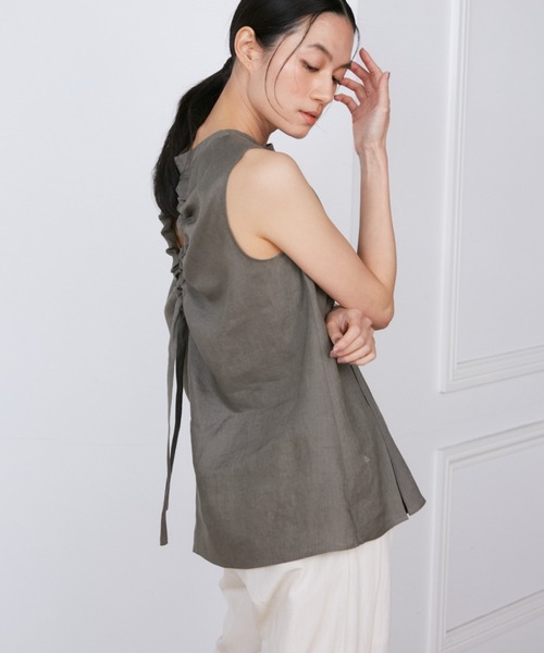 INED（イネド）の「リネンボックスプリーツブラウス《la veille by SUPERIOR CLOSET》【セットアップ対応】（シャツ/ブラウス・レディース・カーキ/ピンク・9号/11号）」の9枚目の写真