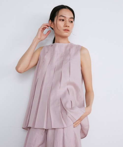 INED（イネド）の「リネンボックスプリーツブラウス《la veille by SUPERIOR CLOSET》【セットアップ対応】（シャツ/ブラウス・レディース・カーキ/ピンク・9号/11号）」の8枚目の写真