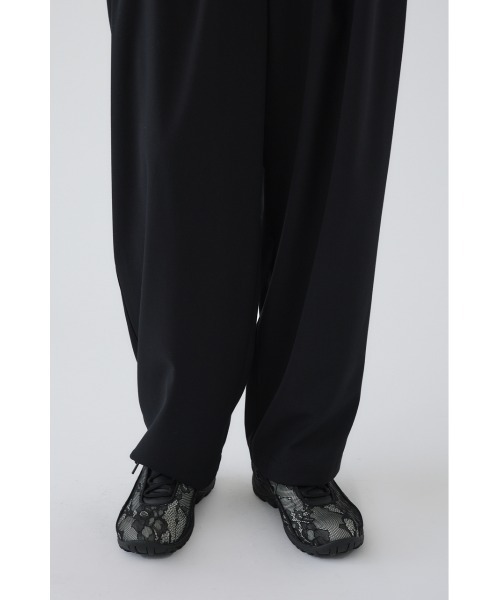 RIM.ARK(リムアーク)の「W tuck wide slacks ダブルタックワイドスラックス(スラックス・レディース・ブラック/ライトベージュ/チャコールグレー/スモークピンク・36/38)」の18枚目の写真