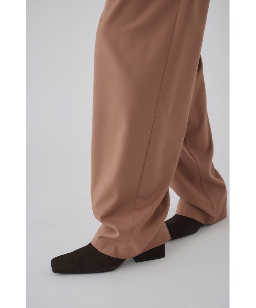 RIM.ARK(リムアーク)の「W tuck wide slacks ダブルタックワイドスラックス(スラックス・レディース・ブラック/ライトベージュ/チャコールグレー/スモークピンク・36/38)」の11枚目の写真