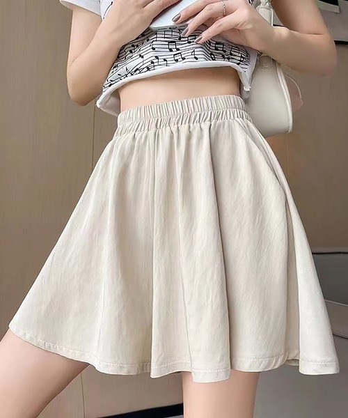 Asterellivi(アステレリビ)の「さらっと履けるリネン風ショートパンツ(その他パンツ・レディース・ベージュ/ブラック/カーキ・M/L)」の1枚目の写真