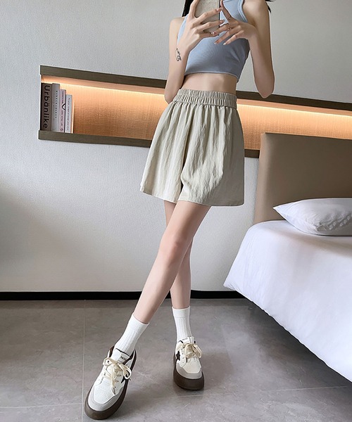 Asterellivi(アステレリビ)の「さらっと履けるリネン風ショートパンツ(その他パンツ・レディース・ベージュ/ブラック/カーキ・M/L)」の20枚目の写真
