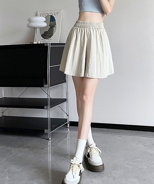 Asterellivi(アステレリビ)の「さらっと履けるリネン風ショートパンツ(その他パンツ・レディース・ベージュ/ブラック/カーキ・M/L)」の21枚目の写真