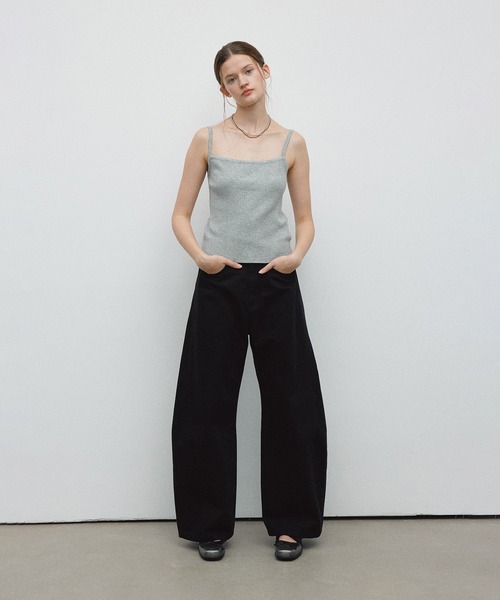 DECADE CLASSIC(ディケイド クラシック)の「DECADE CLASSIC コットン100% カーブシルエット デニムパンツ(デニムパンツ・レディース・ブラック/ライトベージュ/ブラウン・LARGE/MEDIUM/SMALL)」の11枚目の写真