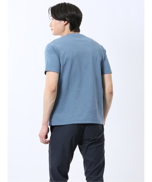 TAKA-Q(タカキュー)の「【吸水速乾 ストレッチ】タカキュー 異素材切替 クルーネック 半袖 Tシャツ(Tシャツ/カットソー・メンズ・ホワイト/ブルー・MEDIUM/LARGE/X-LARGE)」の13枚目の写真