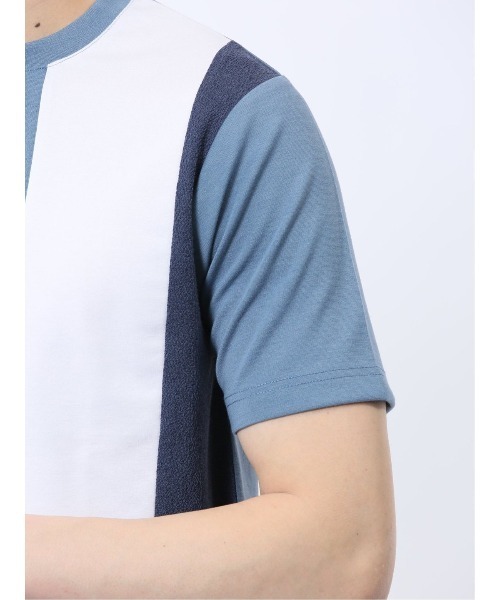 TAKA-Q(タカキュー)の「【吸水速乾 ストレッチ】タカキュー 異素材切替 クルーネック 半袖 Tシャツ(Tシャツ/カットソー・メンズ・ホワイト/ブルー・MEDIUM/LARGE/X-LARGE)」の20枚目の写真