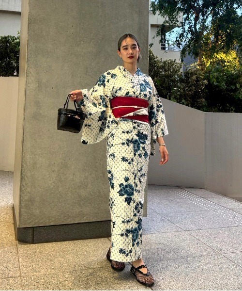 KEITAMARUYAMA ×Ameri BEIGE FLOWER YUKATA KEITAMARUYAMA × Ameri BEIGE FLOWER YUKATA