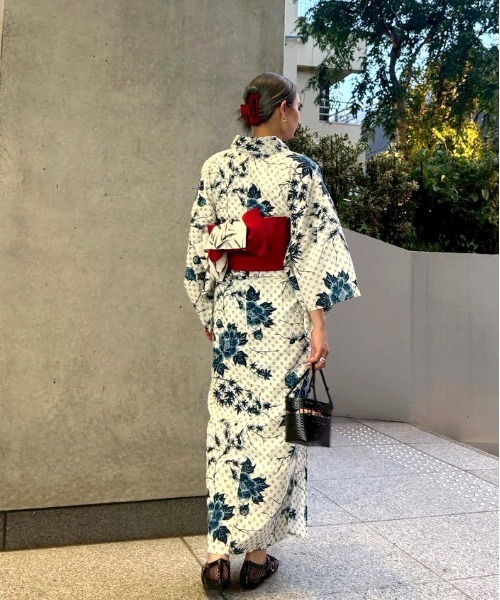 KEITAMARUYAMA ×Ameri BEIGE FLOWER YUKATA セール】KEITAMARUYAMA × Ameri BEIGE FLOWER YUKATA（浴衣