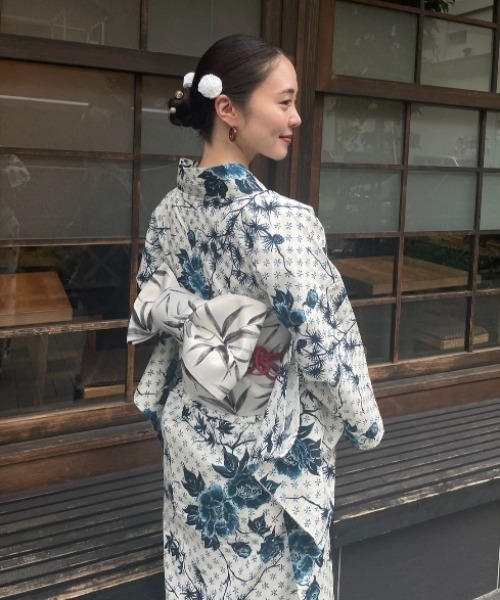 KEITA MARUYAMA（ケイタマルヤマ）の「KEITAMARUYAMA × Ameri IVORY