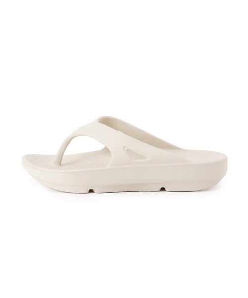 ITS'DEMO（イッツデモ）の「エアリートングサンダル（サンダル・レディース・アイボリー/ブラック/グレー・40/38）」の6枚目の写真