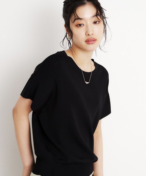 THE SHOP TK （ザ ショップ ティーケー ）の「さらさらフレアスリーブサマーニット【毛玉になりにくい/UV/洗濯機OK】（ニット/セーター・レディース・オフホワイト/ナチュラル/ブラック/ライトブルー/ダークブラウン/ワインレッド・12/13）」の2枚目の写真