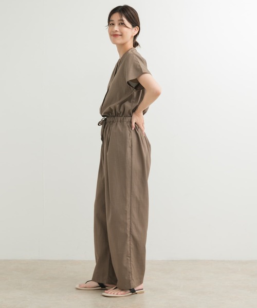 URBAN RESEARCH DOORS（アーバンリサーチドアーズ）の「リネンMIXコンビネゾン（サロペット/オーバーオール・レディース・モカ/ブラック・SMALL/MEDIUM）」の19枚目の写真