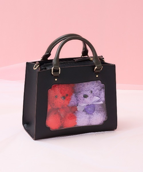& chouette(アンドシュエット)の「≪推し事バッグ≫クリアポケット付きビジューぬいぐるみバッグ(ハンドバッグ・レディース・ブラック/ピンク/オフホワイト/ダルブルー系/ラベンダー・FREE)」の2枚目の写真