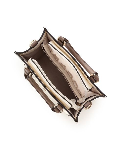 & chouette(アンドシュエット)の「≪推し事バッグ≫クリアポケット付きビジューぬいぐるみバッグ(ハンドバッグ・レディース・ブラック/ピンク/オフホワイト/ダルブルー系/ラベンダー・FREE)」の14枚目の写真