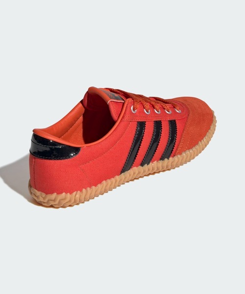 adidas（アディダス）の「VOLLEY PLIMSOLE W / スニーカー アディダスオリジナルス adidas Originals（スニーカー・レディース・オレンジ・25.0cm/23.0cm/22.5cm/22.0cm/26.5cm/27.0cm/27.5cm/28.0cm/28.5cm/26.0cm/25.5cm/24.5cm/24.0cm/23.5cm）」の5枚目の写真