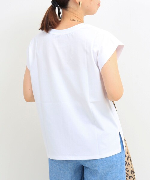 MICO COULIER（ミコクリエ）の「《接触冷感》《吸水速乾》DRY COTTONフロッキープリントノースリーブTシャツ（Tシャツ/カットソー・レディース・オフホワイト/チャコールグレー/グレイッシュベージュ・38）」の9枚目の写真