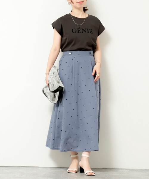 MICO COULIER（ミコクリエ）の「《接触冷感》《吸水速乾》DRY COTTONフロッキープリントノースリーブTシャツ（Tシャツ/カットソー・レディース・オフホワイト/チャコールグレー/グレイッシュベージュ・38）」の10枚目の写真