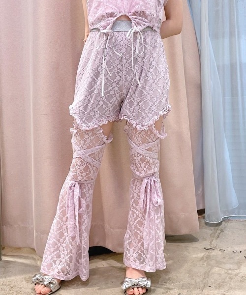 lilLilly（リルリリー）の「カットアウトレースフレアパンツ（その他パンツ・レディース・ブラック/パープル/ホワイト・FREE）」の7枚目の写真