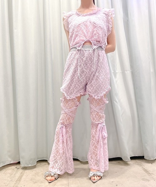 lilLilly（リルリリー）の「カットアウトレースフレアパンツ（その他パンツ・レディース・ブラック/パープル/ホワイト・FREE）」の8枚目の写真