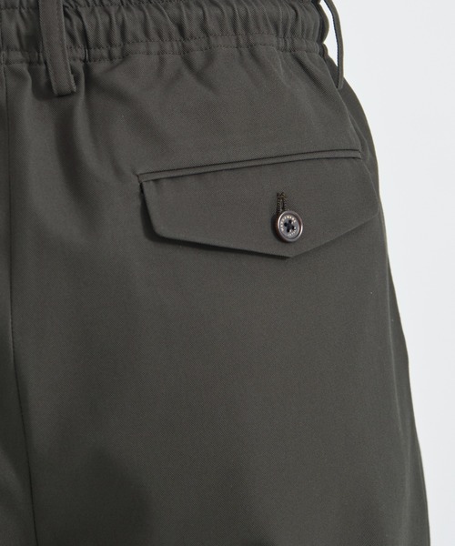 markaware（マーカウェア）の「【MARKAWARE/マーカウェア】別注 TRIPLE PLEATED WIDE TROUSERS（スラックス・メンズ・カーキブラウン/ダークグリーン/ブラック・1/2）」の22枚目の写真