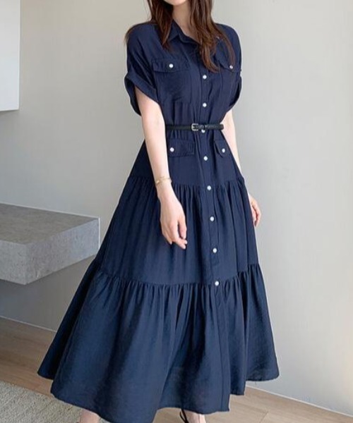 FAVORITO(ファヴォリート)の「ベルト付き半袖ロングワンピース(ワンピース・レディース・ダークブルー・F)」の1枚目の写真