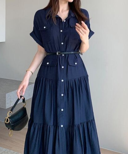 FAVORITO(ファヴォリート)の「ベルト付き半袖ロングワンピース(ワンピース・レディース・ダークブルー・F)」の3枚目の写真