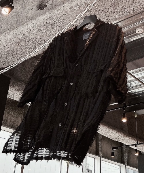 GEN_DAI（ゲンダイ）の「GEN_DAI/ゲンダイ/FRINGE OPEN SHIRT（シャツ/ブラウス・メンズ・ブラック・0/1）」の2枚目の写真