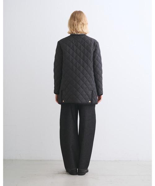 Traditional Weatherwear(トラディショナルウェザーウェア)の「ARKLEY A-LINE MIDDLE(ダウンジャケット/コート・レディース・ブラック/アイボリー/ネイビー・32/34/36)」の7枚目の写真