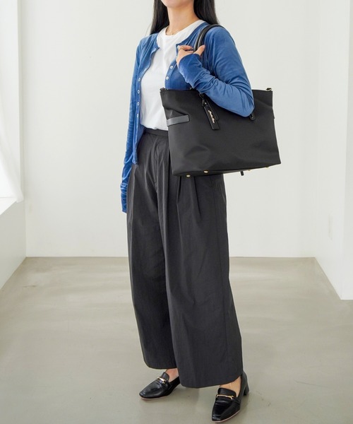 Jewelna Rose（ジュエルナローズ）の「グレタ ナイロントートバッグ A4 16251（トートバッグ・レディース・ブラック/ライトピンク/ダークグレー・FREE）」の13枚目の写真