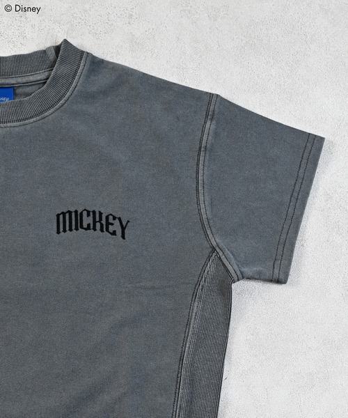 Disney(ディズニー)の「【Disney】ピグメントロックミッキースウェットT(スウェット・キッズ・ブラック系3/ブラック系1/ブラック系2・120/110/100/90/130/80)」の13枚目の写真